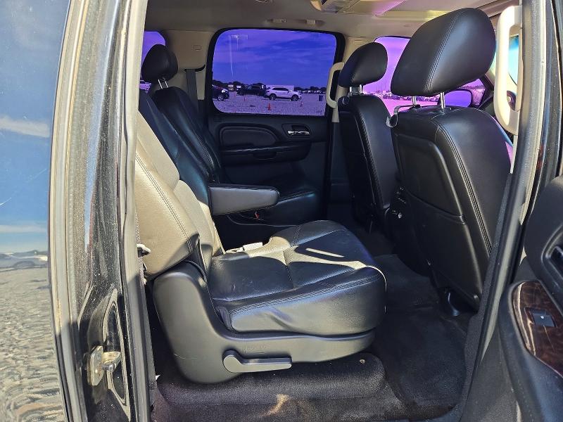 70883006 :رقم المزاد ، 1GKUKMEF3AR213607 vin ، 2010 Gmc Yukon Xl مزاد بيع