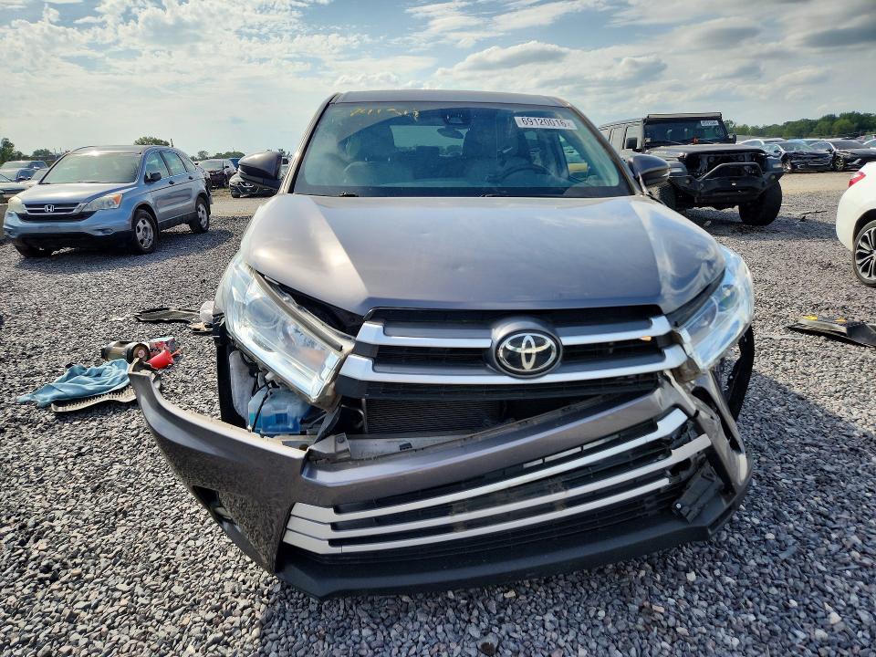 Продажа на аукционе авто 2019 Toyota Highlander, vin: 5TDBZRFH7KS983436, номер лота: 69120016