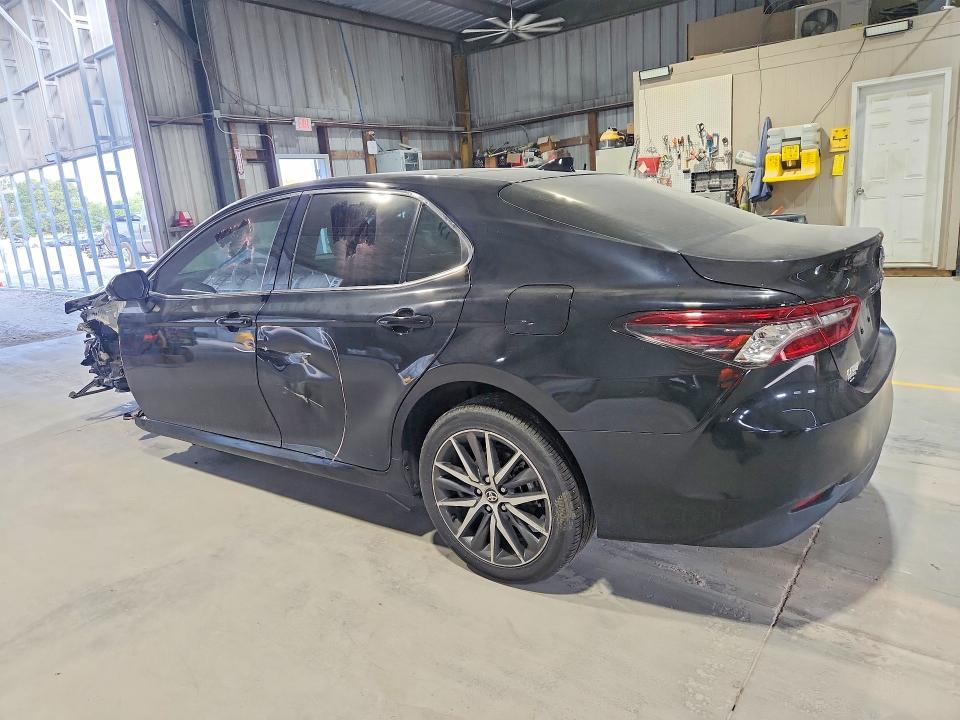 68183026 :رقم المزاد ، 4T1F11BK5PU088117 vin ، 2023 Toyota Camry مزاد بيع