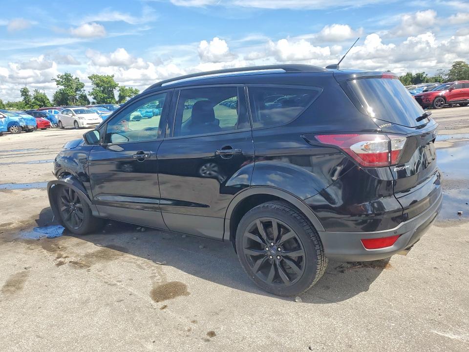 Продажа на аукционе авто 2017 Ford Escape, vin: 1FMCU0J90HUE86128, номер лота: 67908486