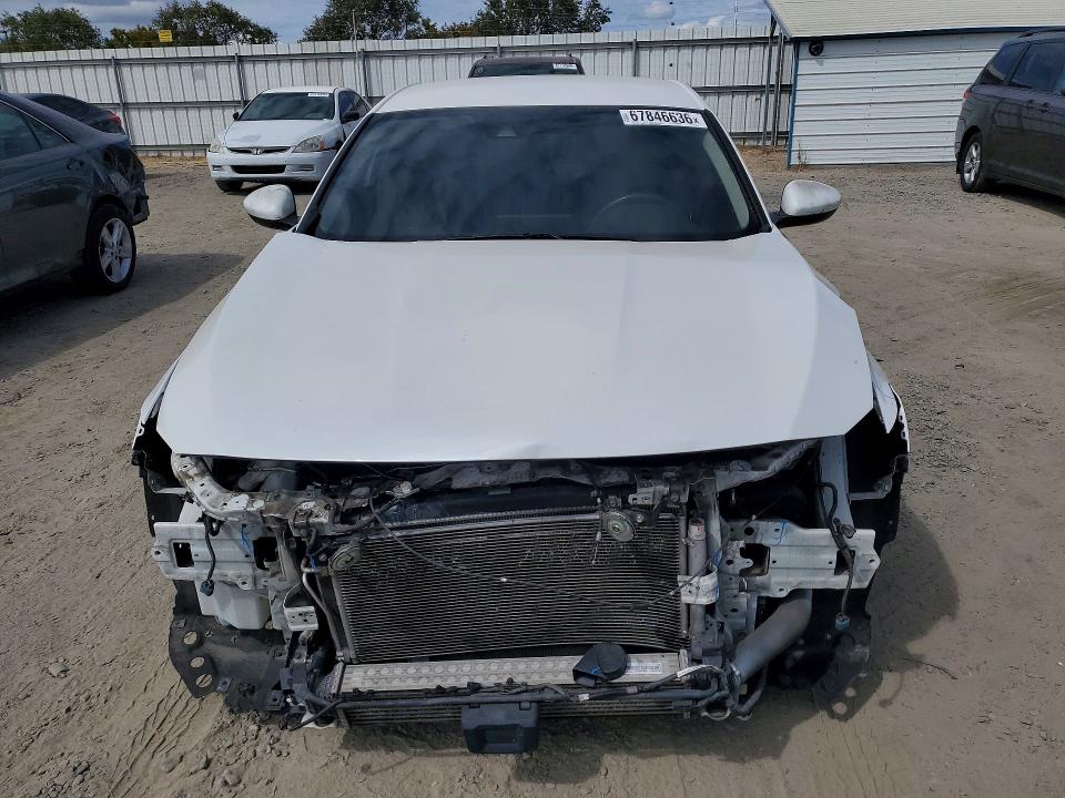 Aukcja sprzedaży 2019 Honda Accord, vin: 1HGCV1F1XKA001904, numer aukcji: 67846636