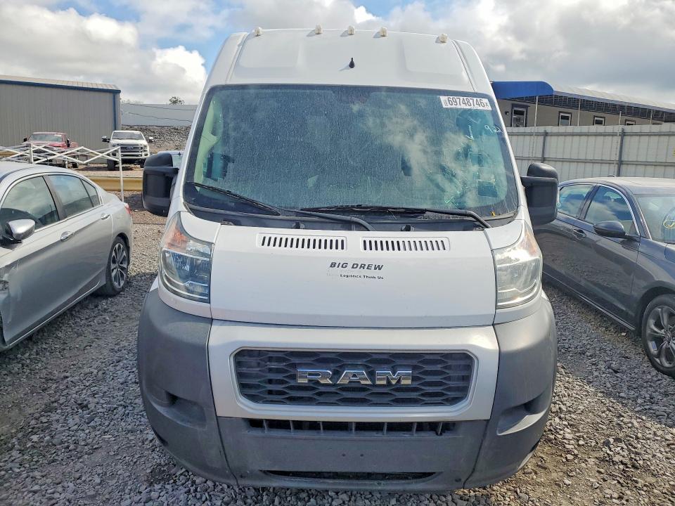 69748746 :رقم المزاد ، 3C6TRVBG1LE106132 vin ، 2020 Ram Promaster 1500 مزاد بيع