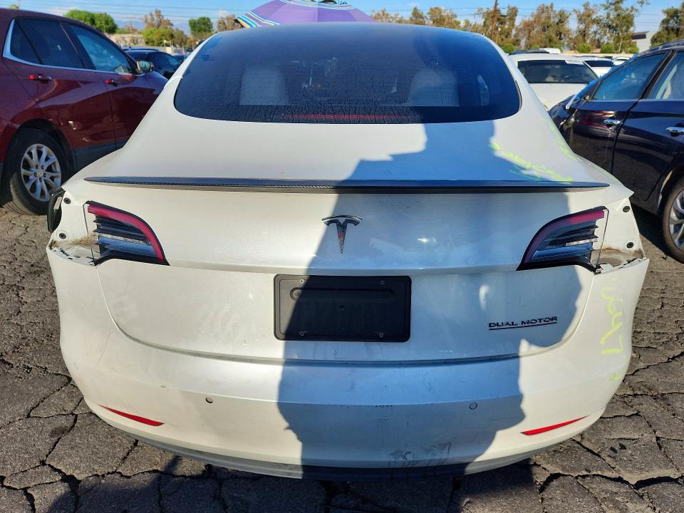 Продажа на аукционе авто 2022 Tesla Model 3, vin: 5YJ3E1EC7NF128641, номер лота: 68190986