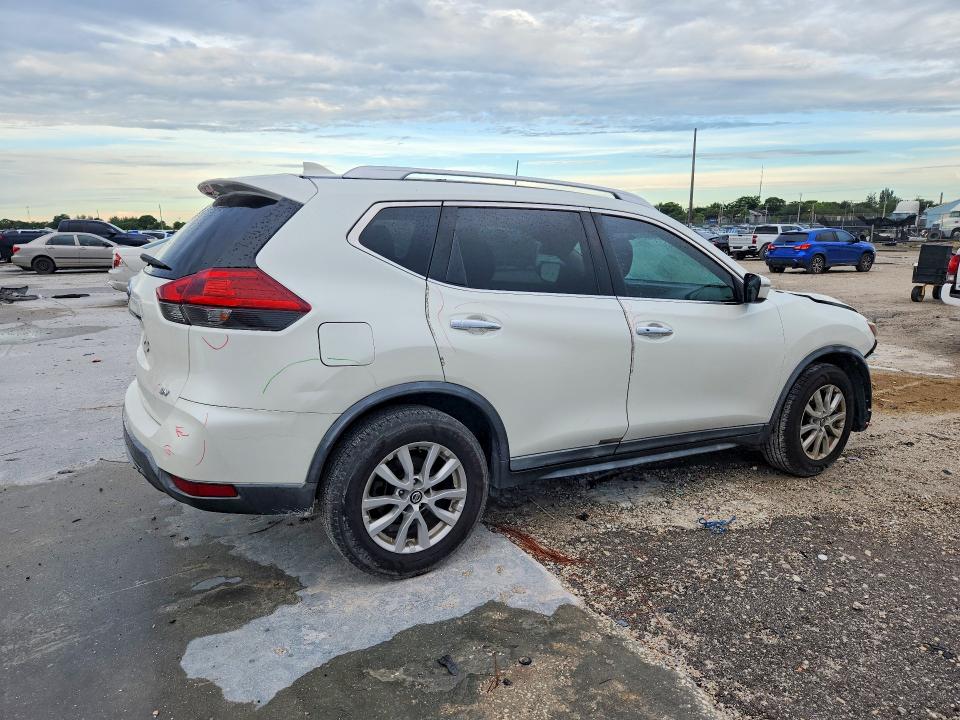 2018 Nissan Rogue მანქანა იყიდება აუქციონზე, vin: KNMAT2MT5JP566014, აუქციონის ნომერი: 69882176