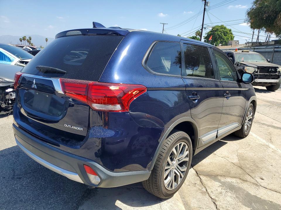 69370586 :رقم المزاد ، JA4AD2A31HZ068645 vin ، 2017 Mitsubishi Outlander مزاد بيع