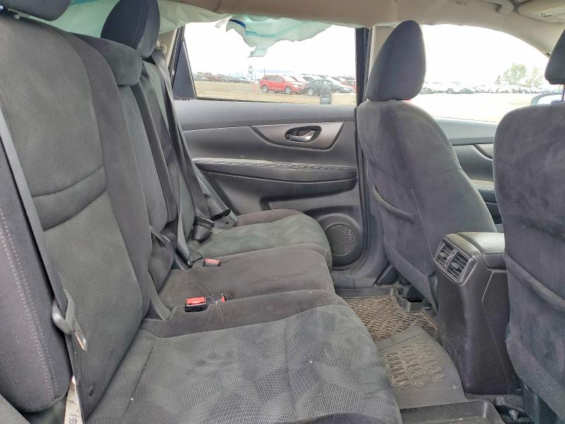 68880176 :رقم المزاد ، 5N1AT2MV9FC806144 vin ، 2015 Nissan Rogue مزاد بيع
