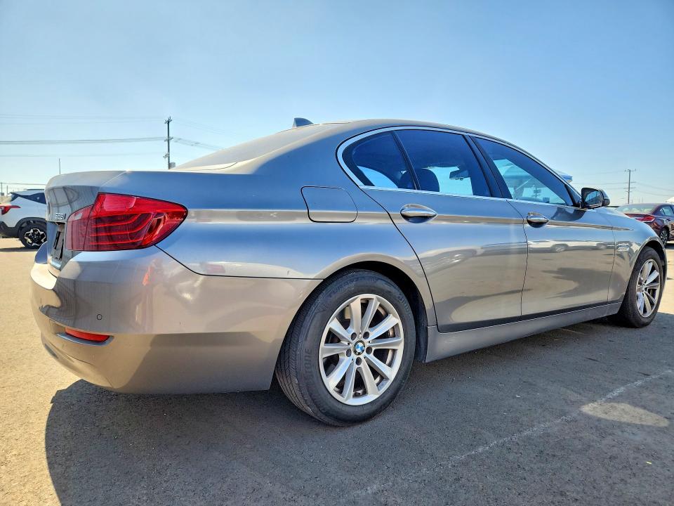 70527486 :رقم المزاد ، WBA5A5C56ED502547 vin ، 2014 Bmw 528 مزاد بيع