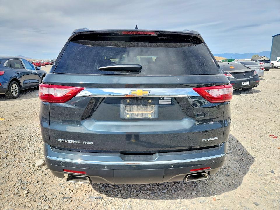 68615526 :رقم المزاد ، 1GNEVKKW6KJ268513 vin ، 2019 Chevrolet Traverse مزاد بيع
