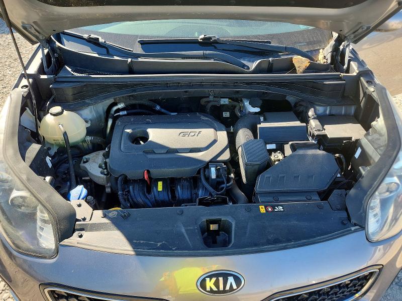 70976136 :رقم المزاد ، KNDPMCAC9K7517093 vin ، 2019 Kia Sportage مزاد بيع