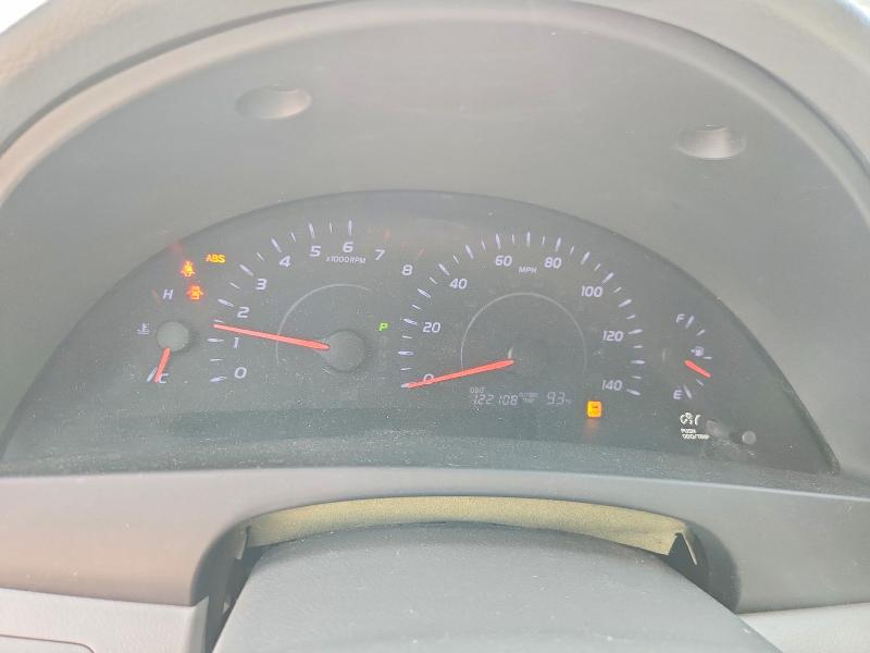 69175296 :رقم المزاد ، 4T1BF3EK7BU653273 vin ، 2011 Toyota Camry Le مزاد بيع