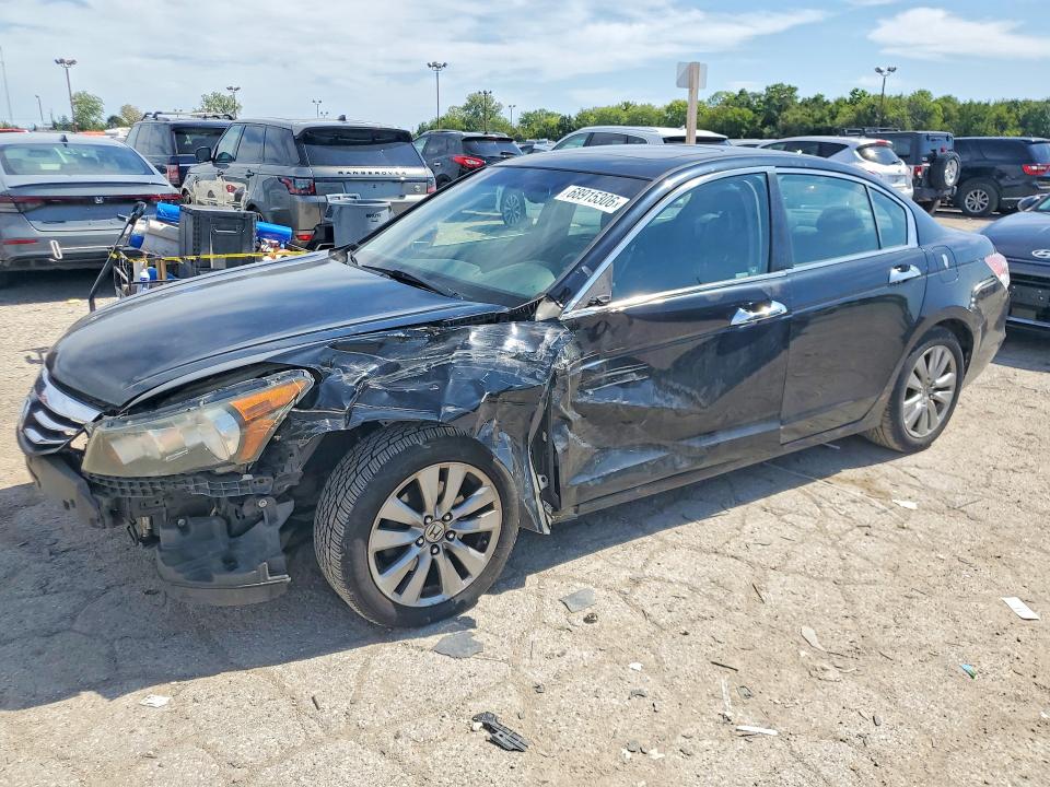 2012 Honda Accord მანქანა იყიდება აუქციონზე, vin: 1HGCP3F83CA017818, აუქციონის ნომერი: 68915306