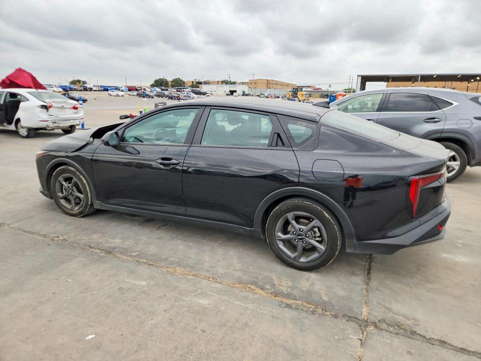 2025 Kia K4 მანქანა იყიდება აუქციონზე, vin: 3KPFT4DE5SE035710, აუქციონის ნომერი: 67859016