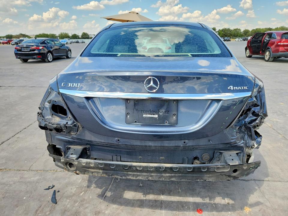 67271016 :رقم المزاد ، 55SWF4KB0GU131115 vin ، 2016 Mercedes-benz C مزاد بيع