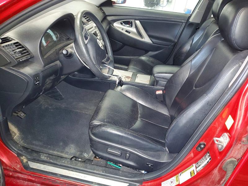 69583946 :رقم المزاد ، 4T1BF3EK7BU665570 vin ، 2011 Toyota Camry مزاد بيع