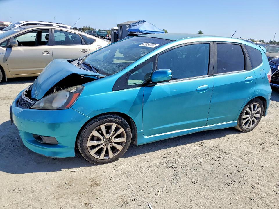 2013 Honda Fit მანქანა იყიდება აუქციონზე, vin: JHMGE8H50DC050575, აუქციონის ნომერი: 69034006