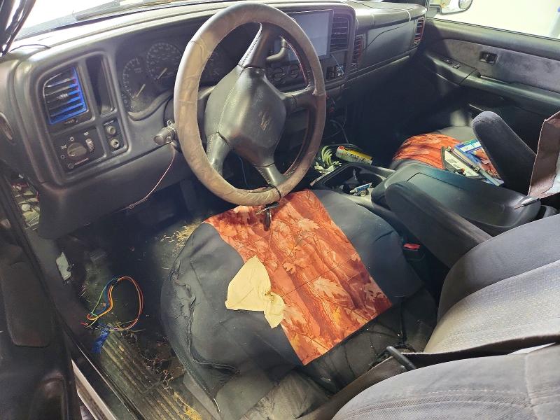 2001 Chevrolet Silverado მანქანა იყიდება აუქციონზე, vin: 1GCHK29U71E215054, აუქციონის ნომერი: 71026636