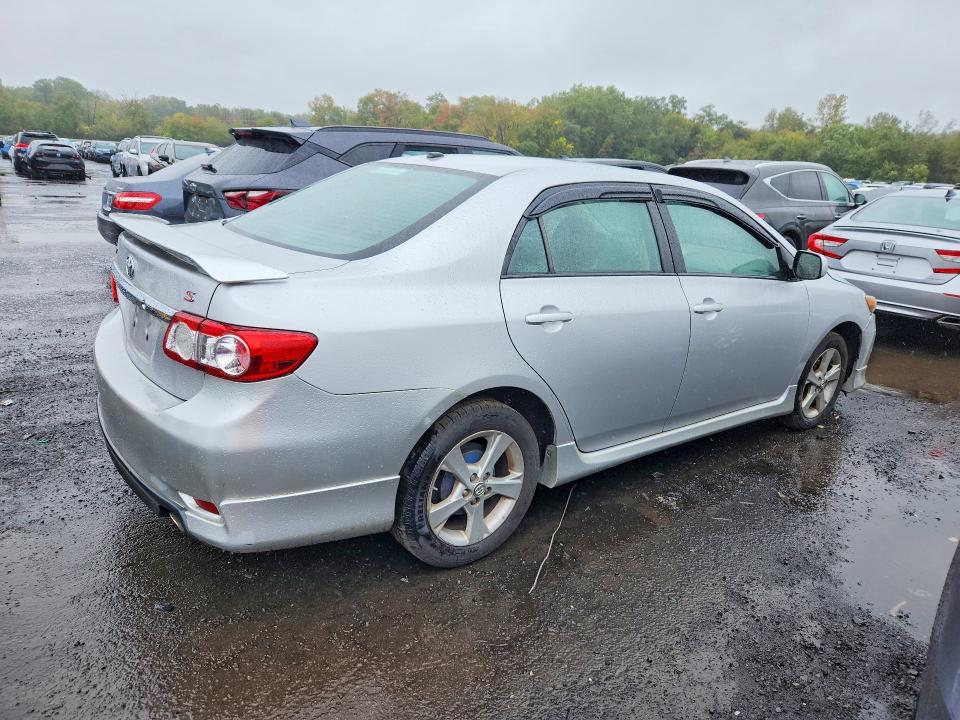 2011 Toyota Corolla მანქანა იყიდება აუქციონზე, vin: 2T1BU4EE8BC566330, აუქციონის ნომერი: 69548856