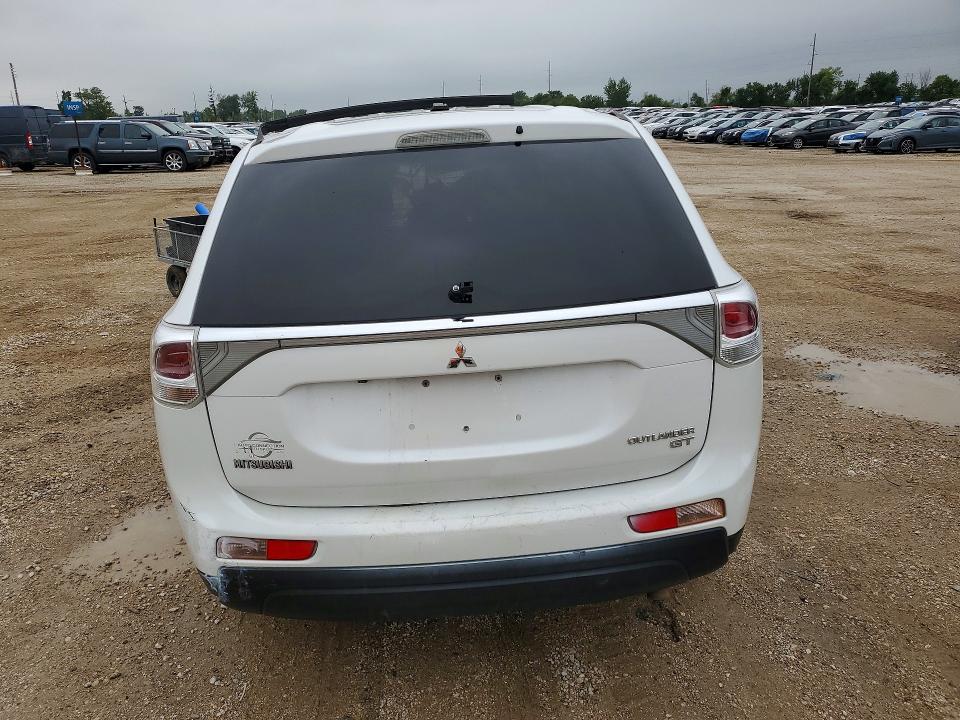2014 Mitsubishi Outlander მანქანა იყიდება აუქციონზე, vin: JA4JZ4AX5EZ005642, აუქციონის ნომერი: 69179536
