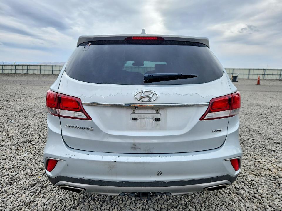 2017 Hyundai Santa Fe მანქანა იყიდება აუქციონზე, vin: KM8SMDHF9HU222100, აუქციონის ნომერი: 67335936