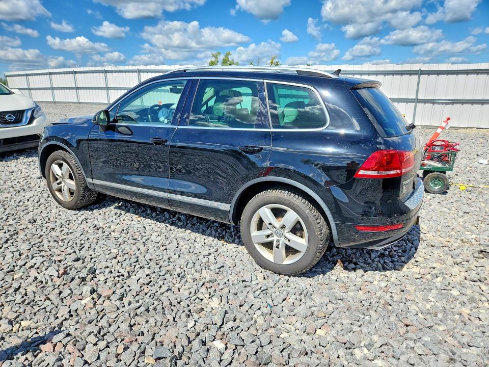 68385586 :رقم المزاد ، WVGEK9BP4CD011557 vin ، 2012 Volkswagen Touareg مزاد بيع