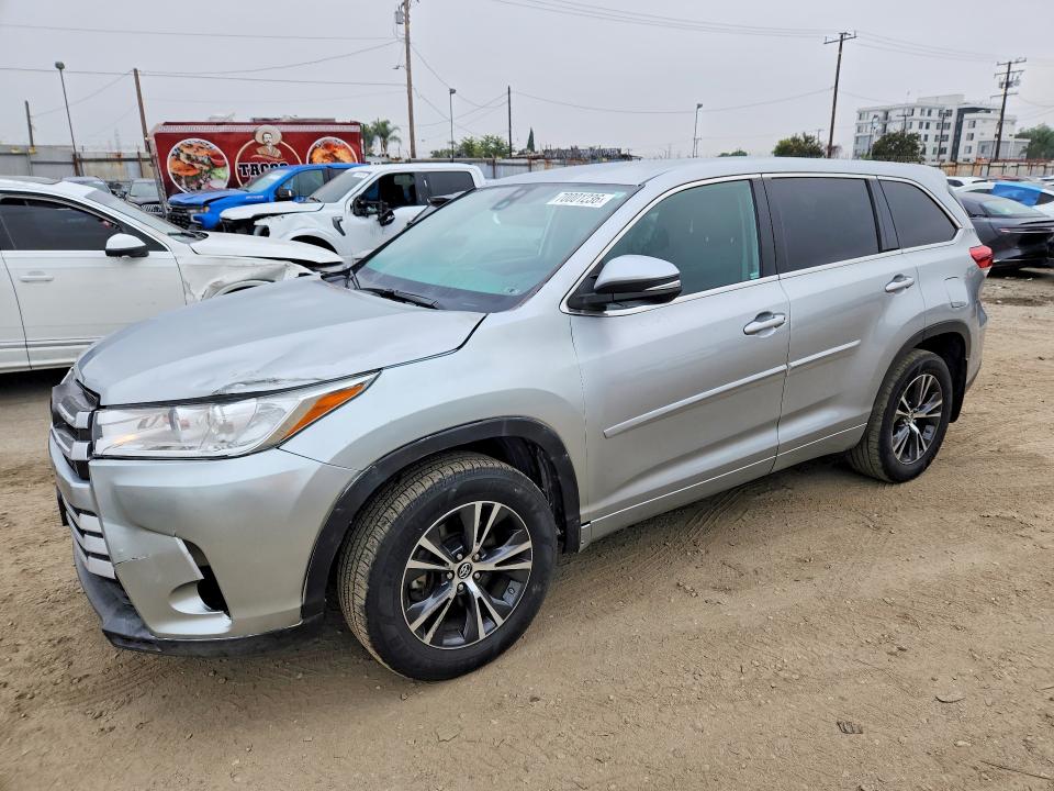 Auction sale of the 2018 Toyota Highlander, vin: 5TDZARFH1JS038650, lot number: 70001236