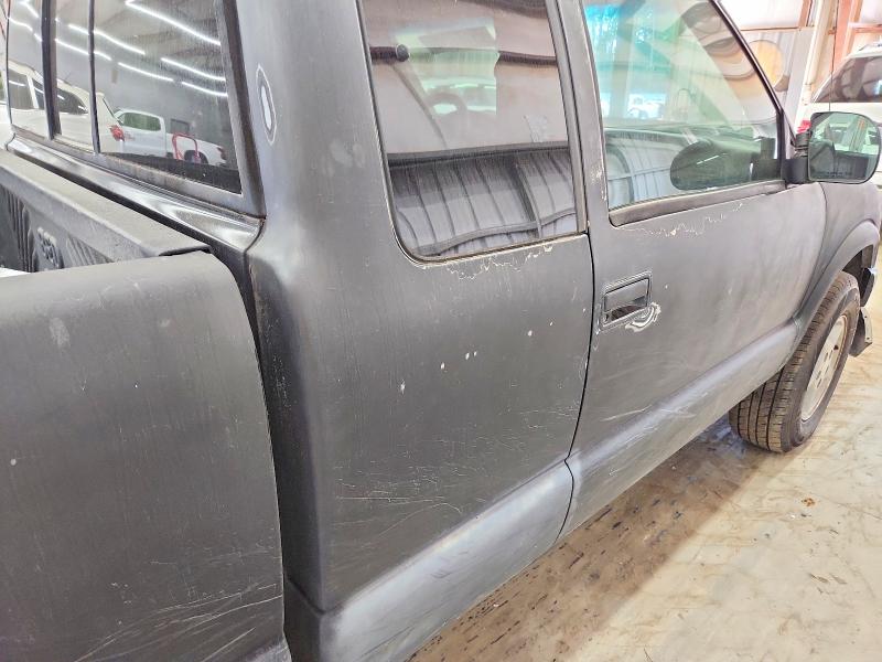 2000 Chevrolet S Truck მანქანა იყიდება აუქციონზე, vin: 1GCDT19W8YK225241, აუქციონის ნომერი: 69183246