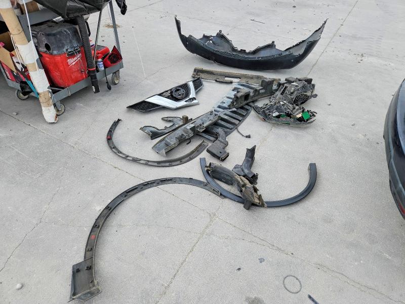 2016 Nissan Rogue მანქანა იყიდება აუქციონზე, vin: 5N1AT2MM5GC798083, აუქციონის ნომერი: 71228236