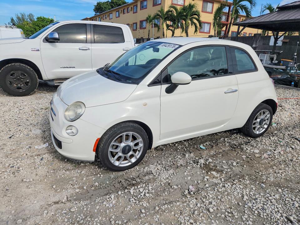 68429176 :رقم المزاد ، 3C3CFFAR1FT613434 vin ، 2015 Fiat 500 مزاد بيع