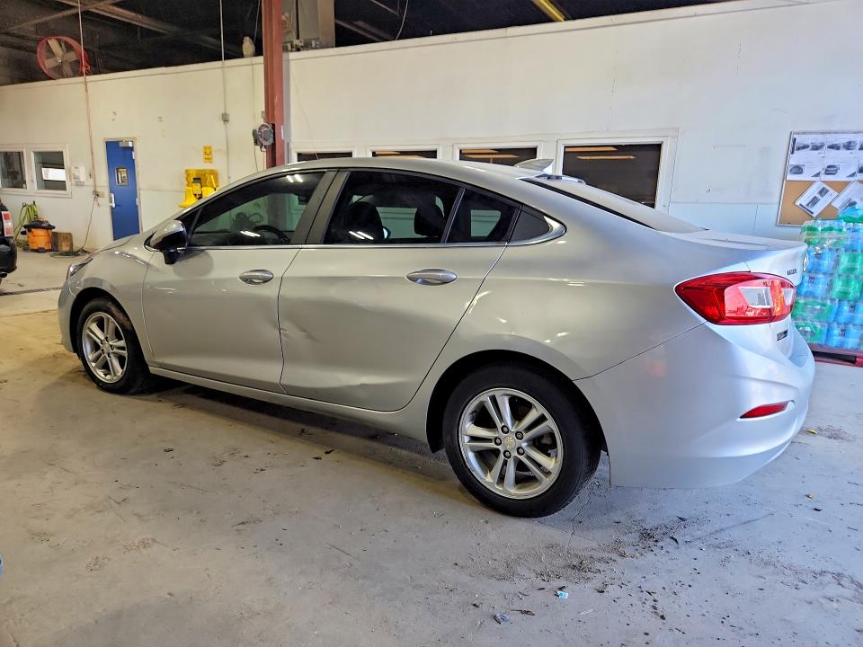 69309236 :رقم المزاد ، 3G1BE5SMXHS515964 vin ، 2017 Chevrolet Cruze مزاد بيع