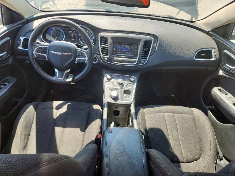 66752686 :رقم المزاد ، 1C3CCCAB8FN710141 vin ، 2015 Chrysler 200 مزاد بيع