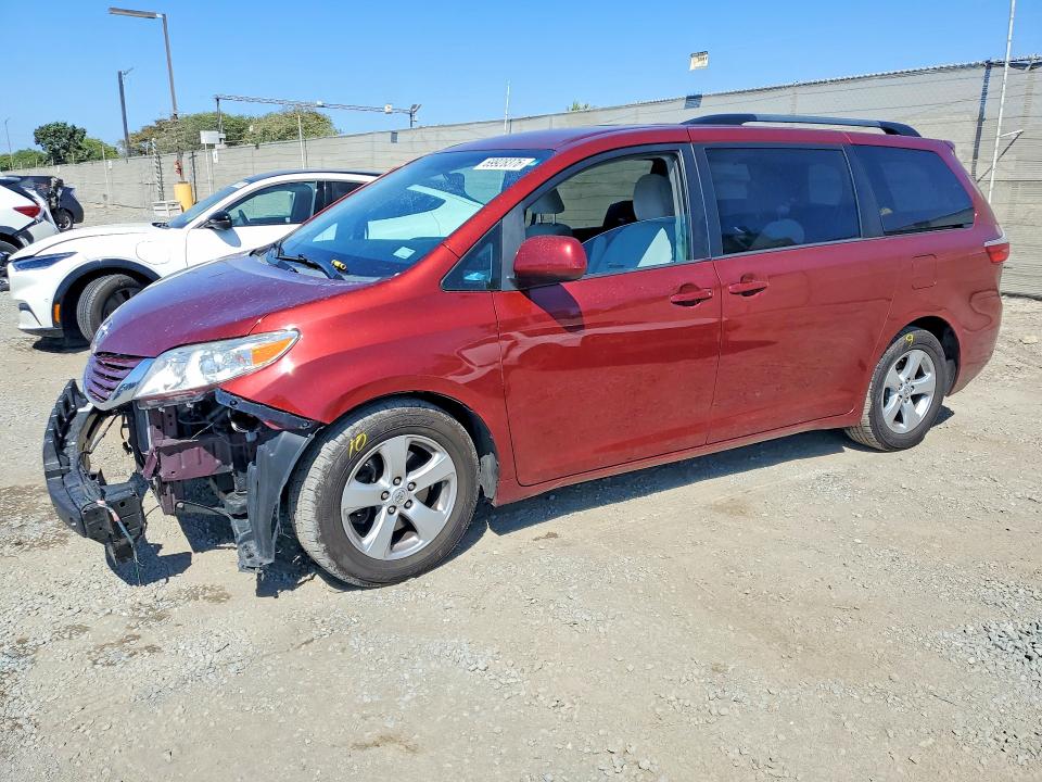 2016 Toyota Sienna მანქანა იყიდება აუქციონზე, vin: 5TDKK3DC7GS691026, აუქციონის ნომერი: 69928376