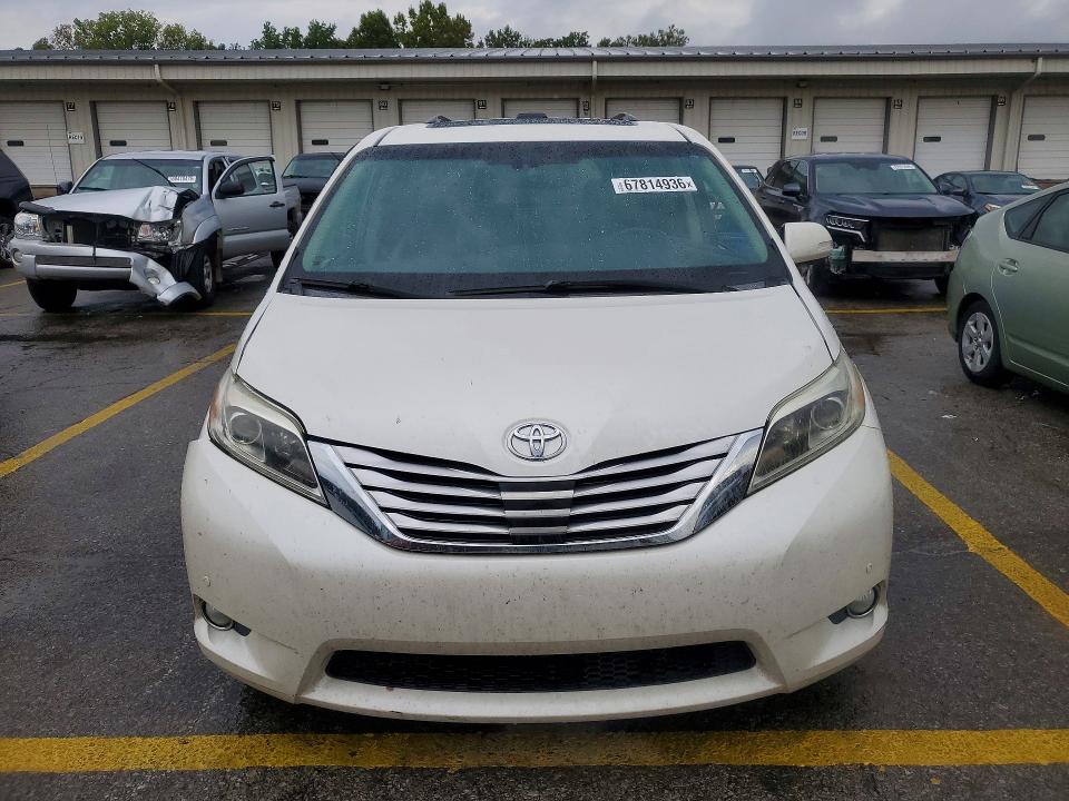 Продаж на аукціоні авто 2017 Toyota Sienna, vin: 5TDYZ3DC8HS798934, номер лоту: 67814936