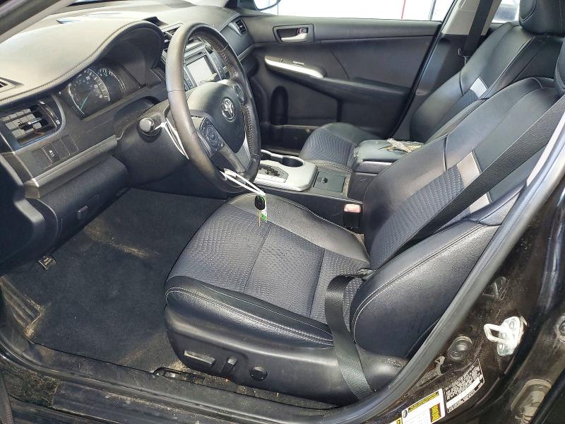 69390826 :رقم المزاد ، 4T1BF1FKXCU119785 vin ، 2012 Toyota Camry مزاد بيع