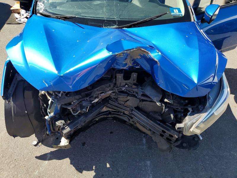 68927686 :رقم المزاد ، 3N1CN8EV3LL861930 vin ، 2020 Nissan Versa مزاد بيع