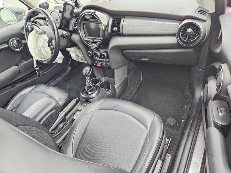 66964636 :رقم المزاد ، WMWXP5C3XH2F61187 vin ، 2017 Mini Cooper مزاد بيع