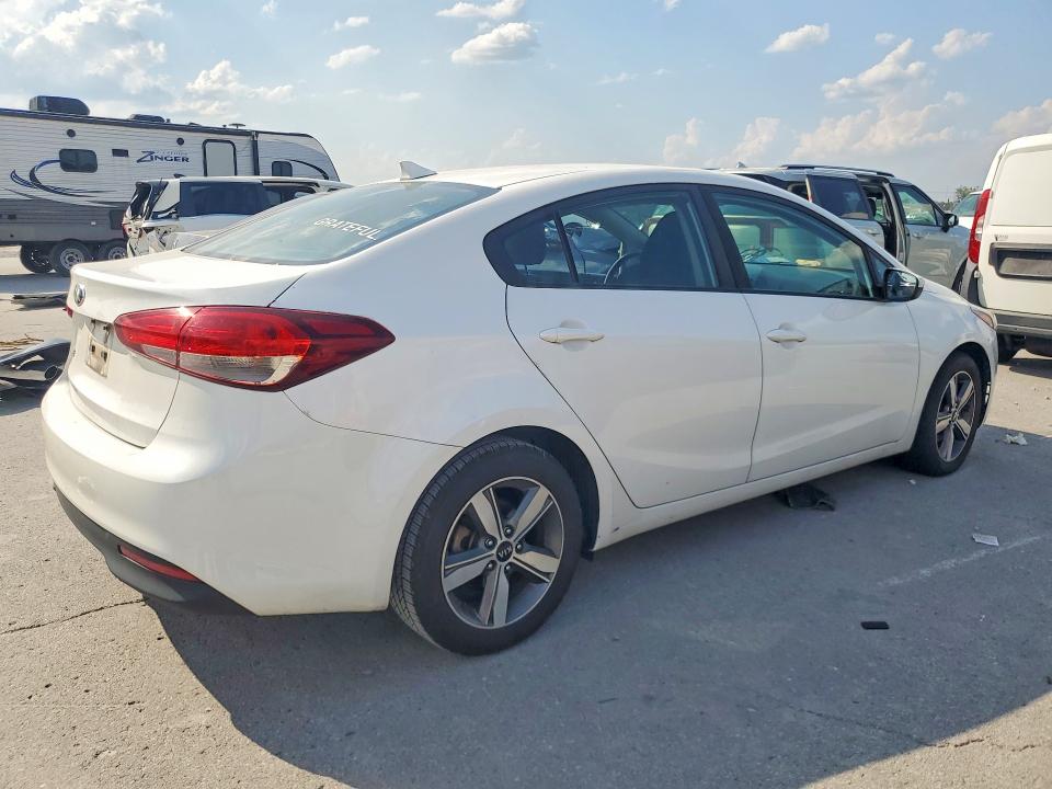 Продажа на аукционе авто 2018 Kia Forte, vin: 3KPFL4A70JE169660, номер лота: 67688486