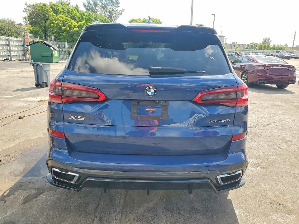 68402066 :رقم المزاد ، 5UXJU2C58KLN64748 vin ، 2019 Bmw X5 مزاد بيع