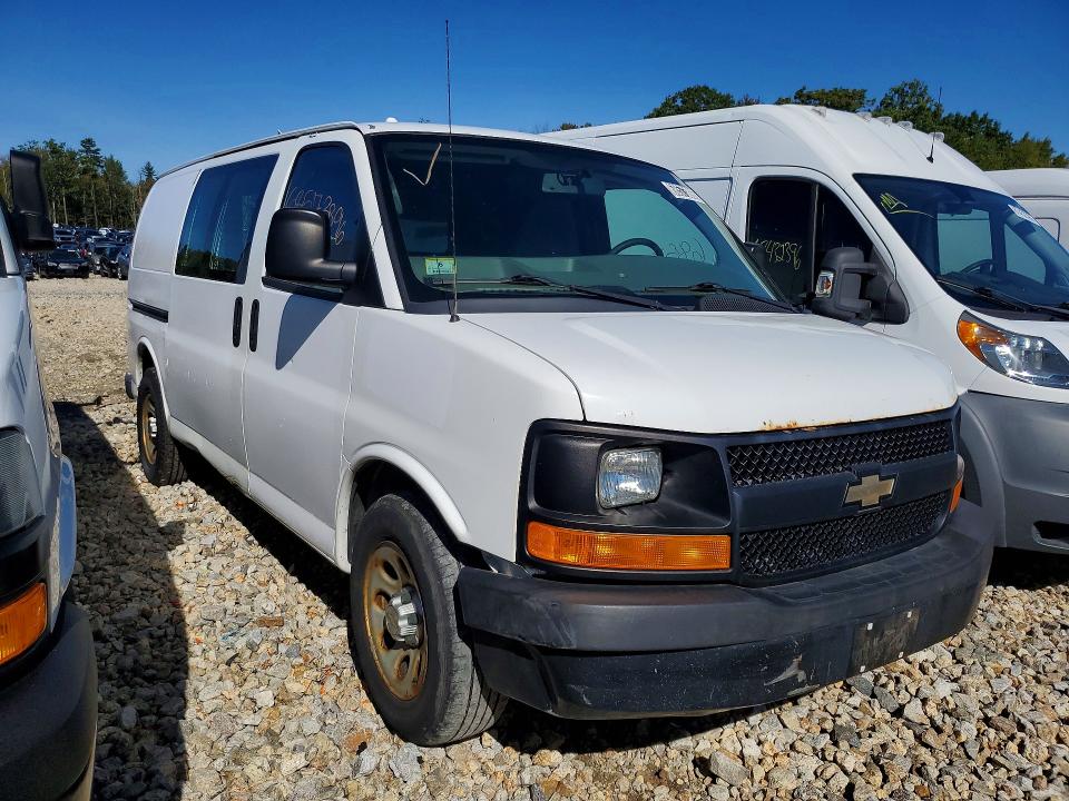 68573896 :رقم المزاد ، 1GCSGAFX5E1168894 vin ، 2014 Chevrolet Express G1500 مزاد بيع