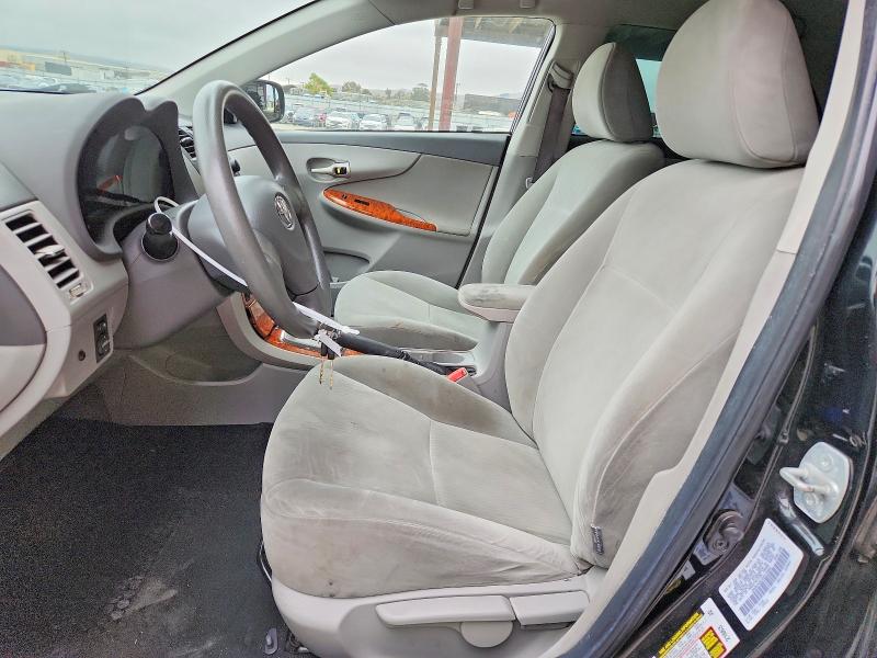 69693916 :رقم المزاد ، 1NXBU40E09Z015860 vin ، 2009 Toyota Corolla مزاد بيع