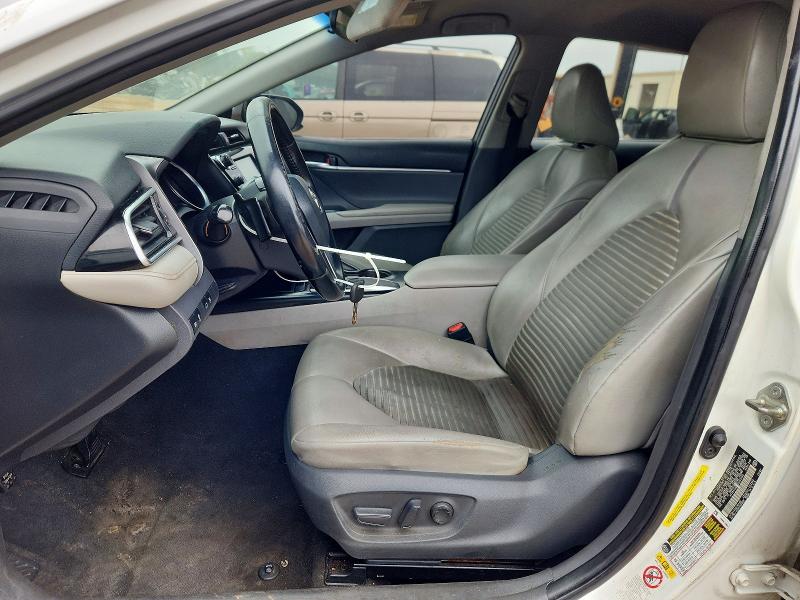 2018 Toyota Camry მანქანა იყიდება აუქციონზე, vin: 4T1B11HK2JU085785, აუქციონის ნომერი: 70352766