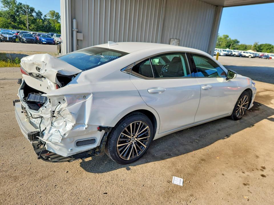 67283566 :رقم المزاد ، 58ADA1C1XRU038077 vin ، 2024 Lexus Es 300h مزاد بيع