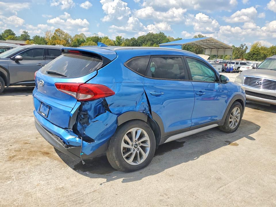 2018 Hyundai Tucson მანქანა იყიდება აუქციონზე, vin: KM8J33A45JU647661, აუქციონის ნომერი: 70923846