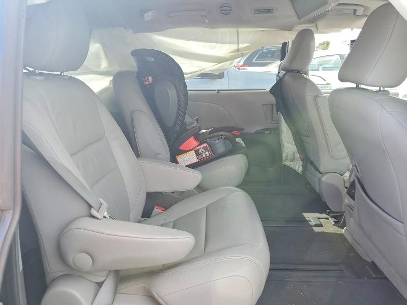 Aukcja sprzedaży 2016 Toyota Sienna, vin: 5TDDK3DC4GS131666, numer aukcji: 68941416