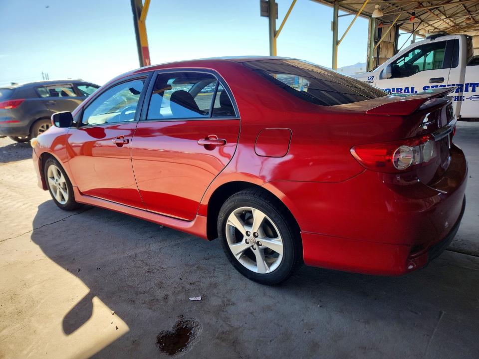 70471526 :رقم المزاد ، 5YFBU4EE6CP034527 vin ، 2012 Toyota Corolla مزاد بيع