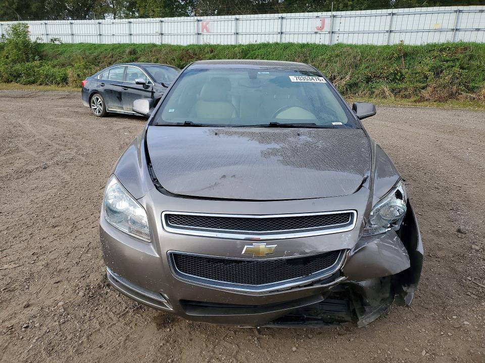 70353476 :رقم المزاد ، 1G1ZD5E77BF303963 vin ، 2011 Chevrolet Malibu مزاد بيع