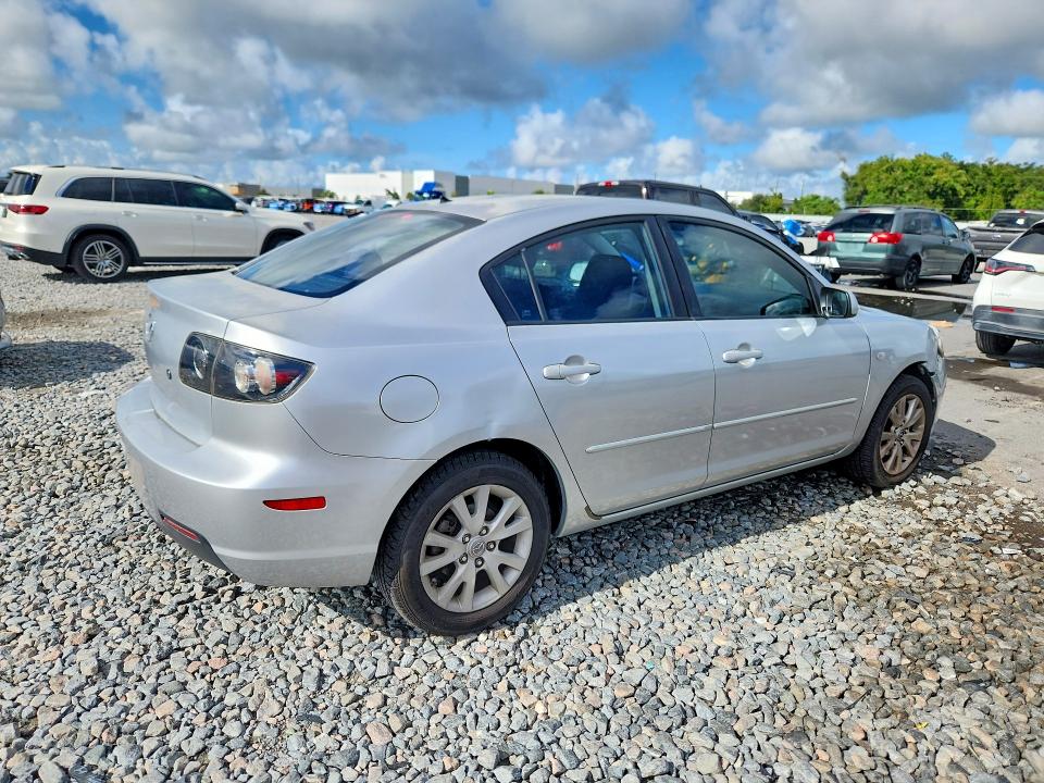 Продажа на аукционе авто 2008 Mazda 3, vin: JM1BK12FX81861556, номер лота: 65820776