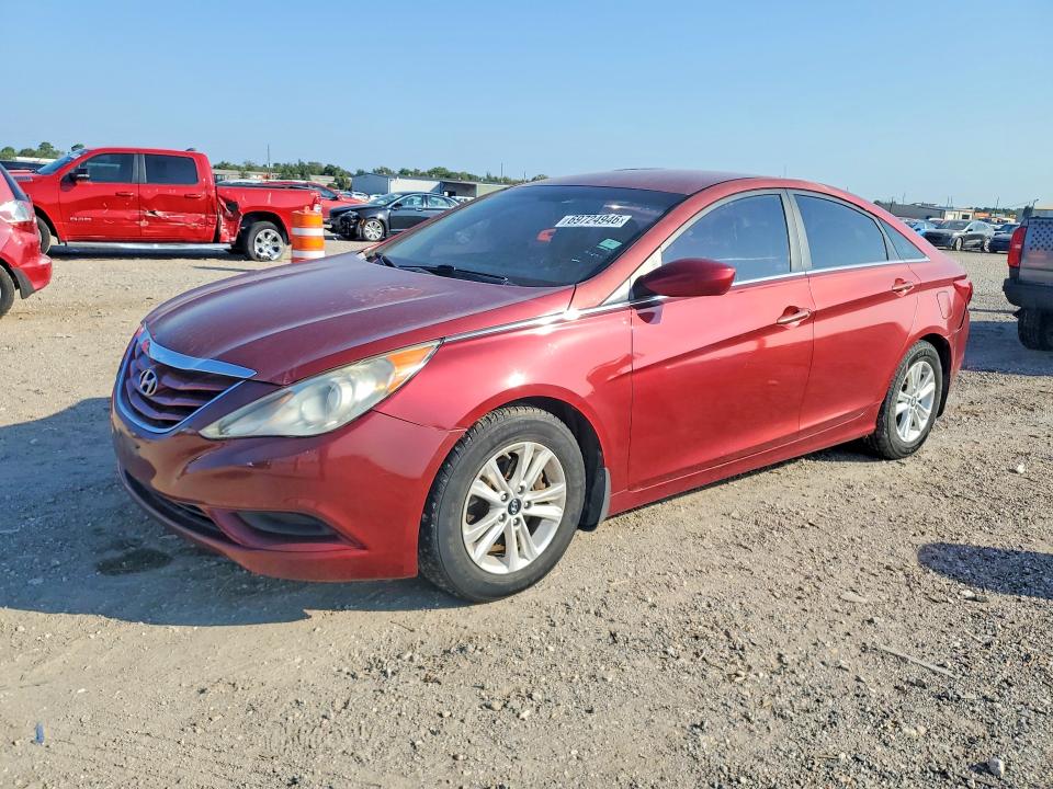 69724946 :رقم المزاد ، 5NPEB4AC8CH420578 vin ، 2012 Hyundai Sonata مزاد بيع