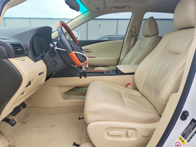 70308186 :رقم المزاد ، 2T2ZK1BA2CC084146 vin ، 2012 Lexus Rx مزاد بيع
