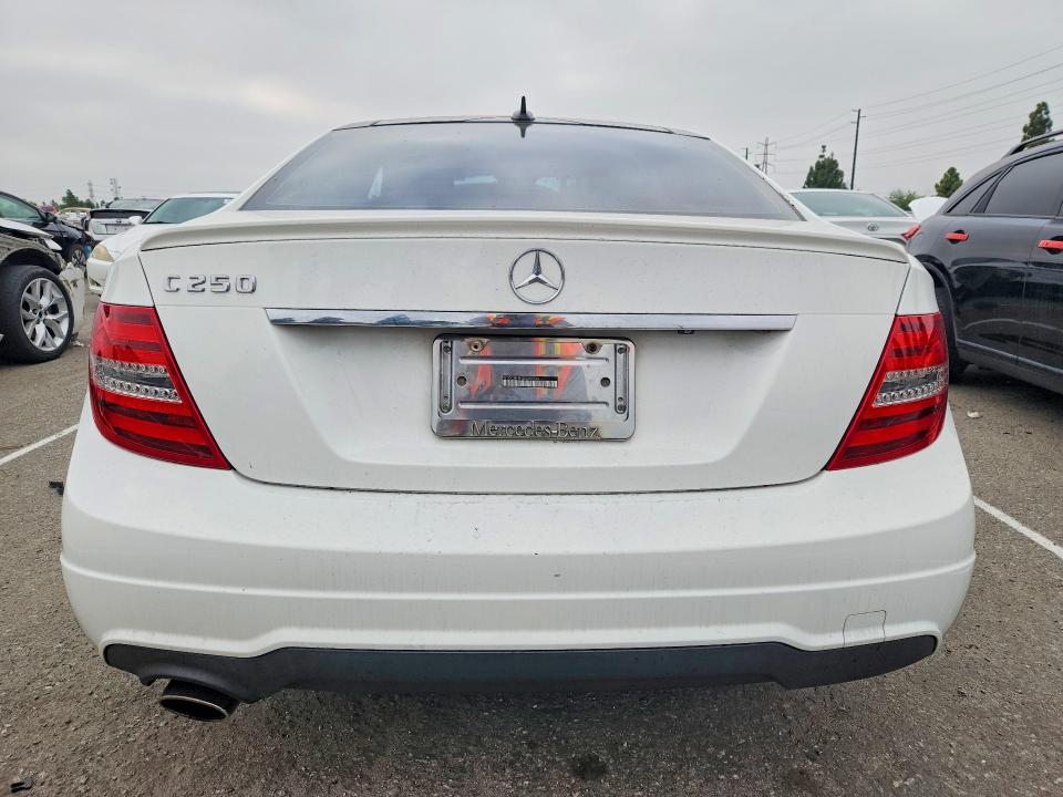 Продаж на аукціоні авто 2013 Mercedes-benz C, vin: WDDGJ4HB4DG080561, номер лоту: 68869216