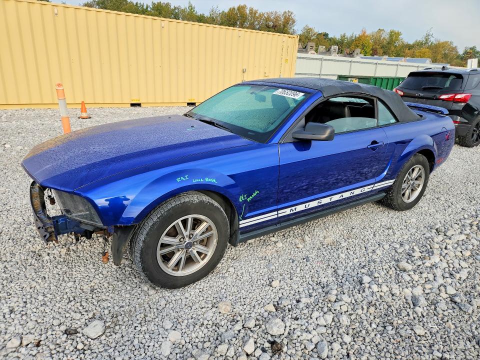2005 Ford Mustang მანქანა იყიდება აუქციონზე, vin: 1ZVFT84NX55249709, აუქციონის ნომერი: 70652096